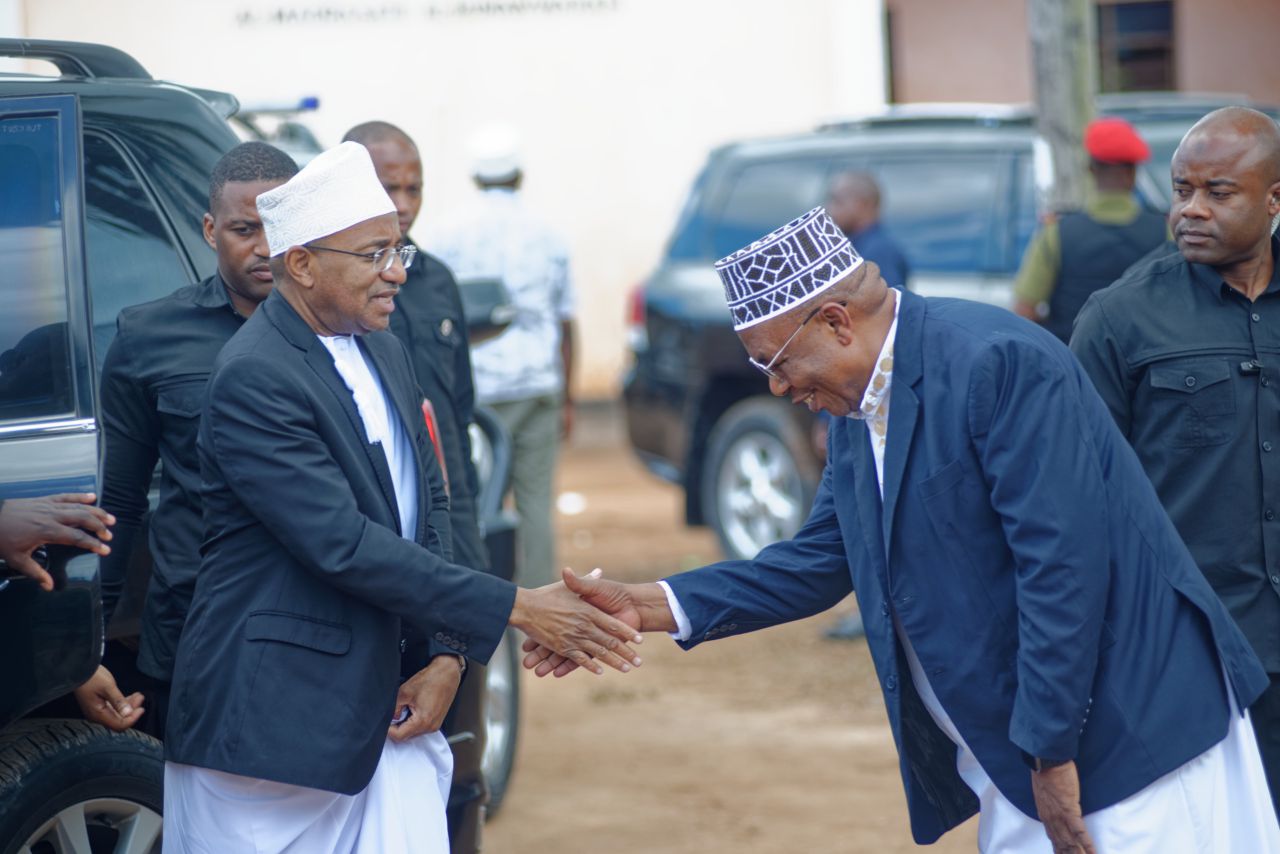 Ali Hassan Mwinyi Ali Hassan Mwinyi