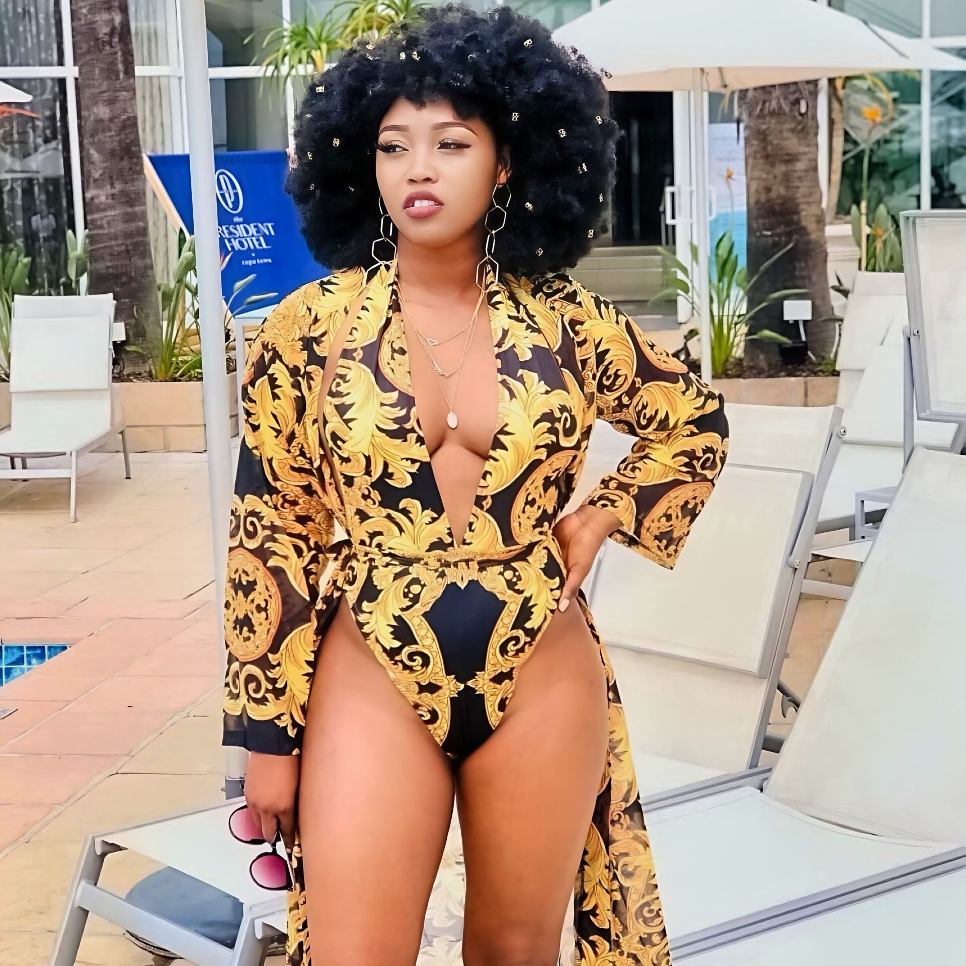 akupende kupita kiasi