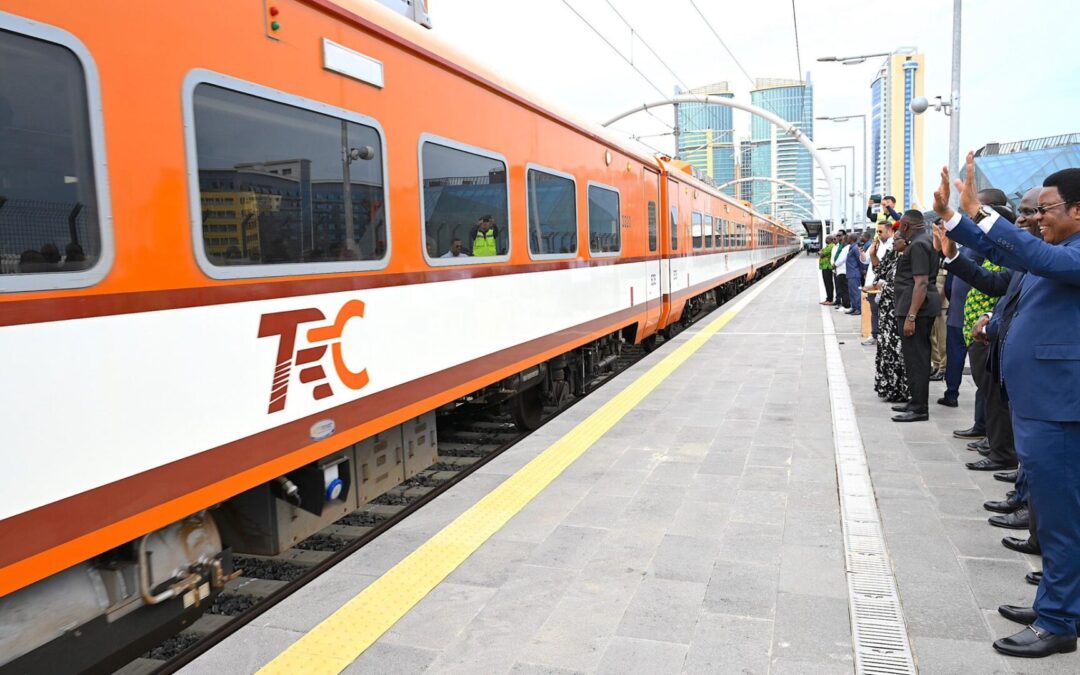 RELIGIOUS LEADERS WERE THE FIRST PASSENGERS OF THE SGR, THE HIGH-SPEED TRAIN