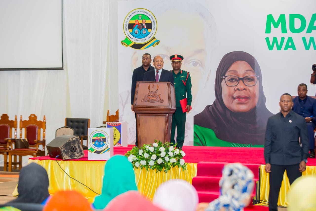 President Hussein Ali Mwinyi President Hussein Ali Mwinyi