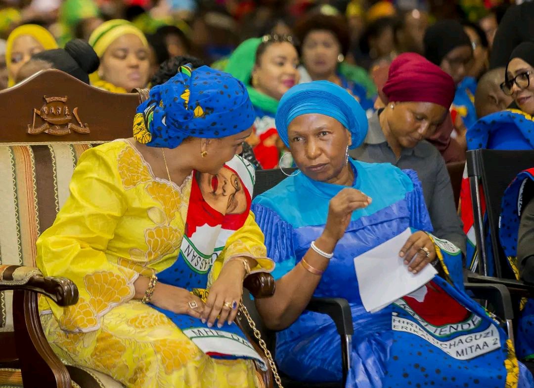 President Hussein Ali Mwinyi President Hussein Ali Mwinyi